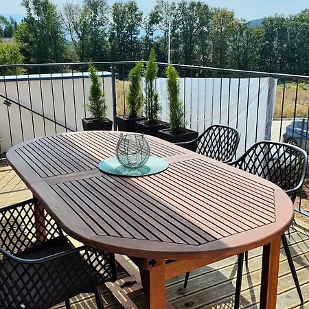 Jump Rezidencia 아파트 보이니체